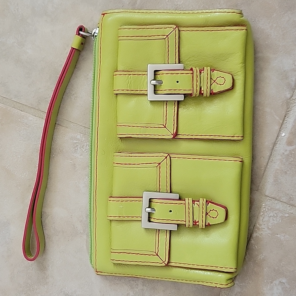 KANE-M Leather Wristlet